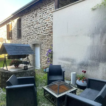 Les Gites Du Gauliat Espartignac Exterior photo